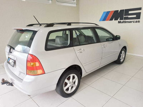 Imagem 6 de 15 de Toyota Fielder 2006