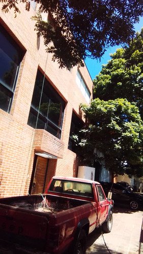 Se Vende Edificio 1054m2 El Rosal