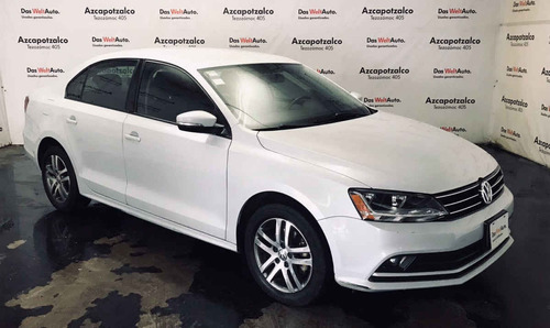 Imagen 7 de 15 de Volkswagen Jetta 2017 4p Trendline L5/2.5 Man