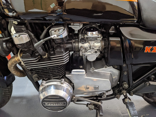 Kawasaki Kz 700