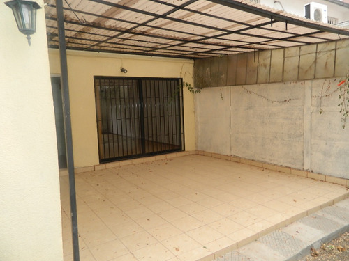 Perez Valenzuela, Metro Manuel Montt 4 Dorm 3 Baños