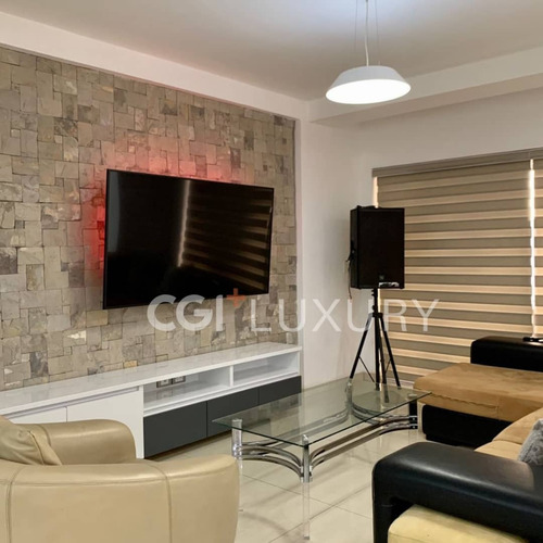 Cgi + Lecheria Ofrece En Venta Hermoso Apartamento En El Conjunto Residencial Costa Azul