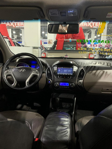 Imagem 3 de 3 de Hyundai