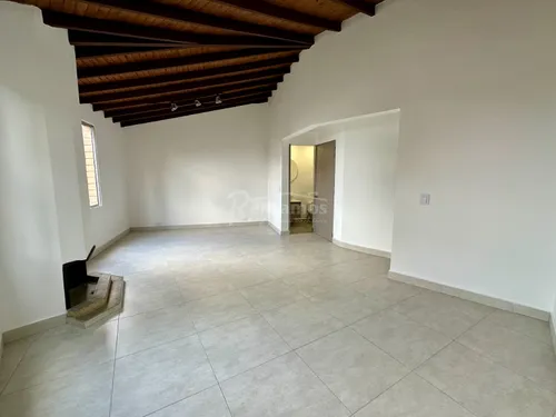 Casa En Arriendo En El Poblado. Cod A776077