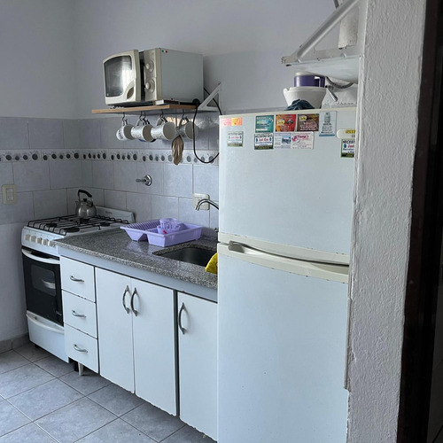 Departamento En Venta - 3 Dormitorios 2 Baños - Mar Del Tuyu