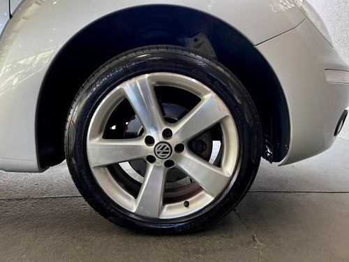 Volkswagen New Beetle New Beetle 2.0 MI 8V GASOLINA 2P MANUAL