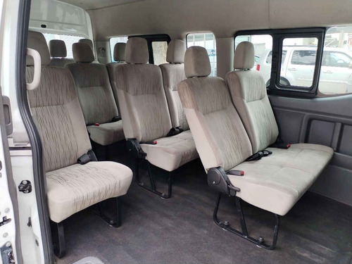 Nissan Urvan 2.5 15 Pas Amplia Aapack Seg Mt