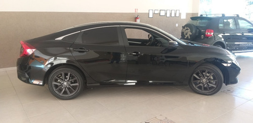 Imagem 2 de 3 de Honda Civic