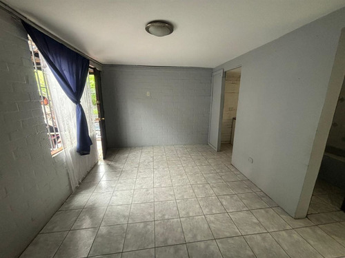 Departamento En Venta De 2 Dorm. En San Bernardo