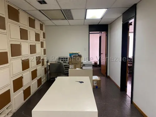 Venta De Oficina En La Urbina