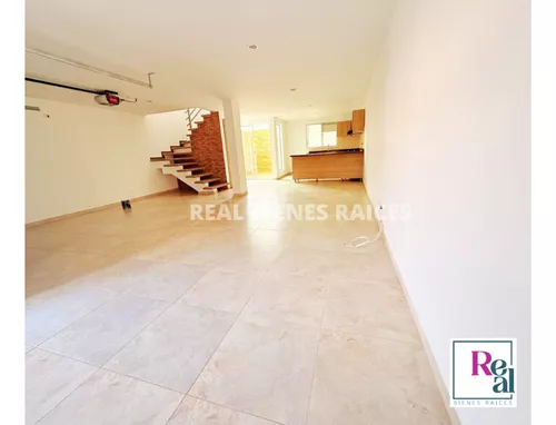 ¡tu Hogar Ideal Te Espera! Casa En Venta Con Excelente Ubicación.