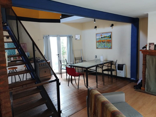 Venta Casa Y Local - Azul