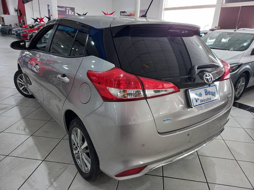 Imagem 2 de 14 de Toyota Yaris 1.3 16v Flex Xl Plus Tech Multidrive