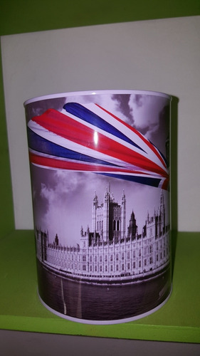 Imagen 2 de 5 de Alcancia Londres!!.Sin Uso!!.