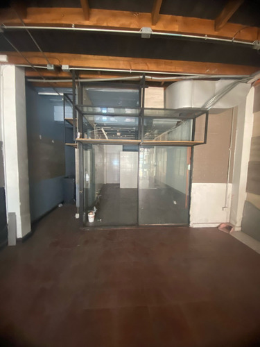 Gran Local Com. Para Restaurante U Otro Giro 183m2 Ampliable