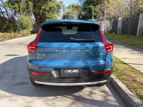 Volvo XC40 B4 Plus 2.0