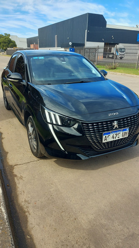 Peugeot 208 1.6 Feline Tiptronic