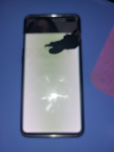 Imagen 2 de 4 de Cel Samsung S10 Plus Pantalla Rota