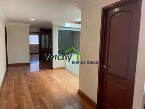 Colinas Del Bosque, Inigualable Casa En Fraccionamiento En Venta