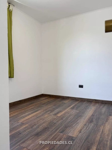 Casa Impecable En Venta En Maipú, 3 Dormitorios Y 2 Baños.