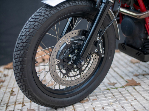 Imagen 15 de 15 de Moto Guzzi V7 Stornello 750 Cardanico Italiano Accesorios