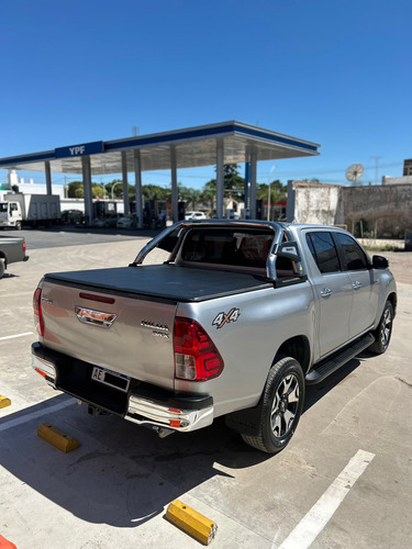 Hilux 4x4 D/c Srx 2.8 Tdi 6 A/t.