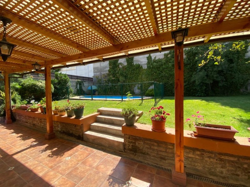 Amplia Casa En La Florida Altomacul: 5 Hab, 3 Baños, ¡ideal!