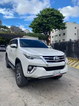 Comprar Toyota Fortuner Dubai Vxr