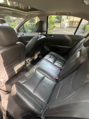 Peugeot 408 2.0 Allure Nav 143cv