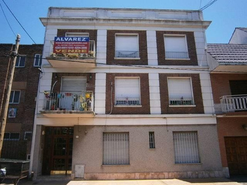 Imagen 1 de 11 de Departamento · 61m² · 3 Ambientes · Quinta Galli