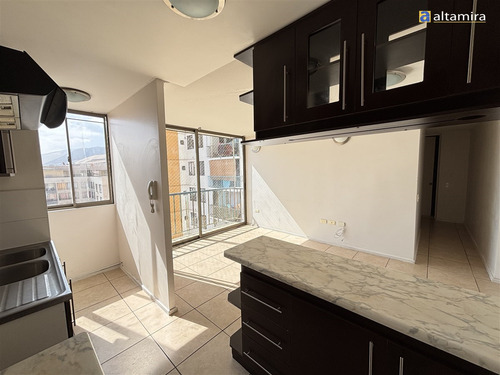 Departamento En Arriendo De 2 Dorm. En Iquique
