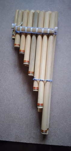 Imagen 3 de 3 de Sikus Sicus Zampoña 8-7 Domenor Malta - Rene Luthier