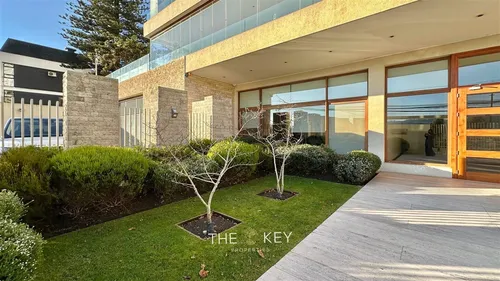 Departamento En Venta De 3 Dorm. En Concepción