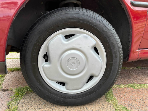 Imagen 14 de 17 de Volkswagen Gol 1995 1.6 Gli