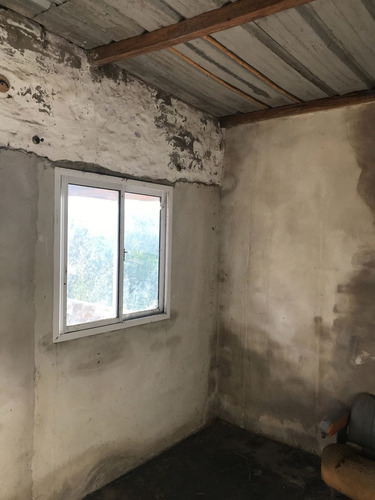 Imagen 7 de 8 de Remax Vende Casa A Refaccionar Cayasta Santa Fe ..