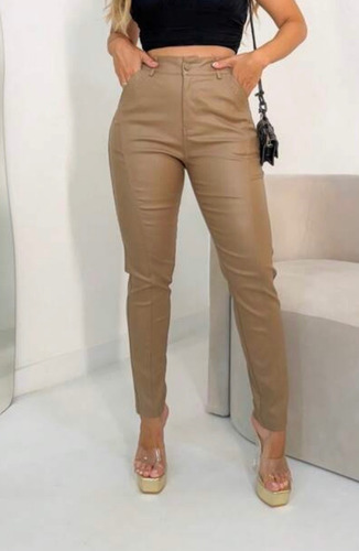 Calça Resinada - Modelo Confortável!