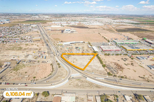 Terreno En Venta A Pie De Blvd Lazaro Cardenas En Mexicali, B.c.