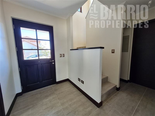 Imagen 5 de 18 de Casa En Venta De 3 Dorm. En Colina