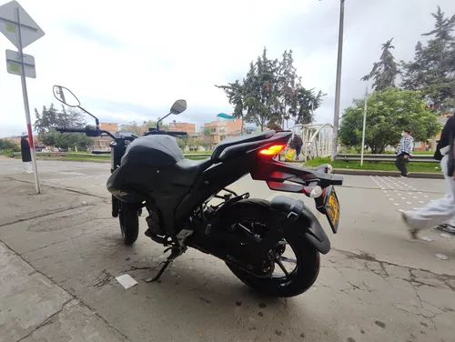 Gixxer 250, Modelo 2022, Sin Choques, Todo Al Día.