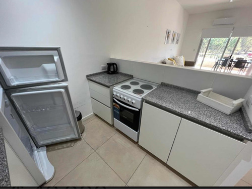 Venta Departamento Pinamar Con Parrilla Y Pileta