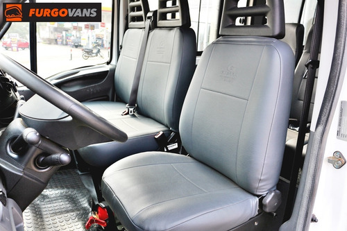 Imagem 3 de 14 de Iveco 2018 Daily 45s17 Minibus 16 Passageiros Branca (6450)