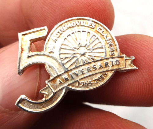 Pin Insignia Club Automoviles Clasicos San Isidro Auto Antig