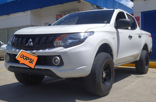 Imagen 1 de 13 de Mitsubishi L200 2019 2.5l