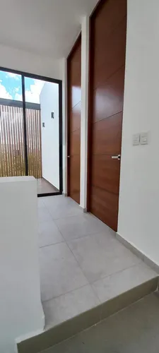 Casa En Venta Merida, Privada Paseos Del Country, Entrega Inmediata.