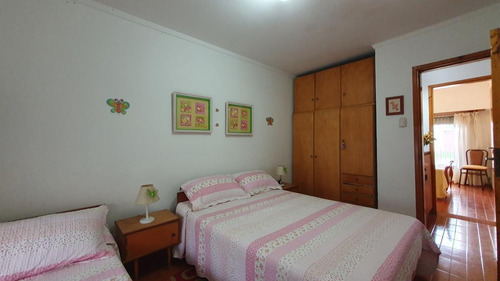 Imagen 11 de 23 de Venta - Casa Cuatro Ambientes Con Garaje Y Departamento - Irala 6071