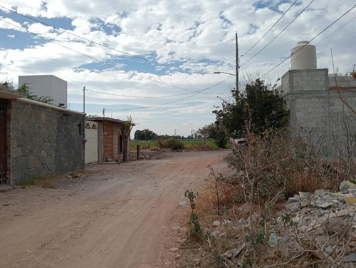 Terreno En Venta En Colonia Quintanares, Pedro Escobedo, Querétaro