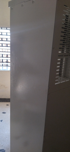 Gabinete Rack Cerrado Usos Multiples