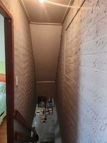 Casa En Venta De 2 Dorm. En Molina
