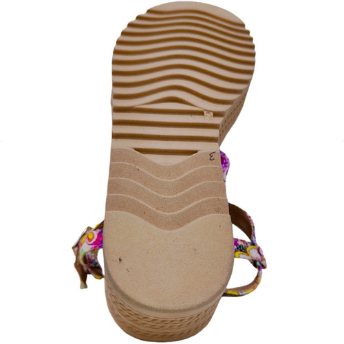 Imagen 5 de 9 de Huarache Plataforma Tiras Yute Y Flores Para Un Look Ligero