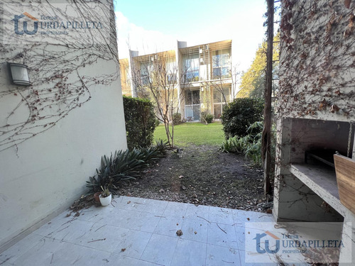 Departamento En Venta Y Alquiler Tipo Loft Planta Baja Con Jardin Y Parrilla En Ayres Vila - Pilar